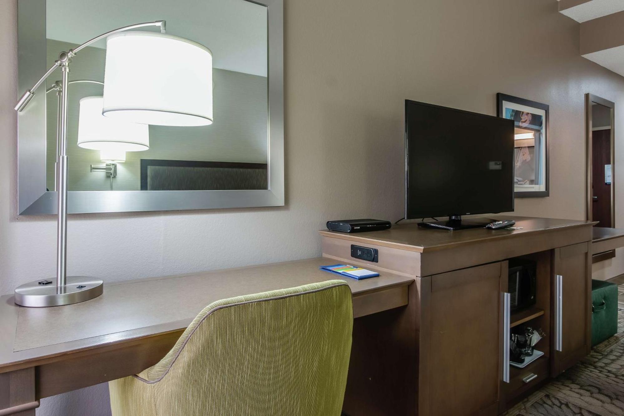 Hampton Inn Диксон Экстерьер фото